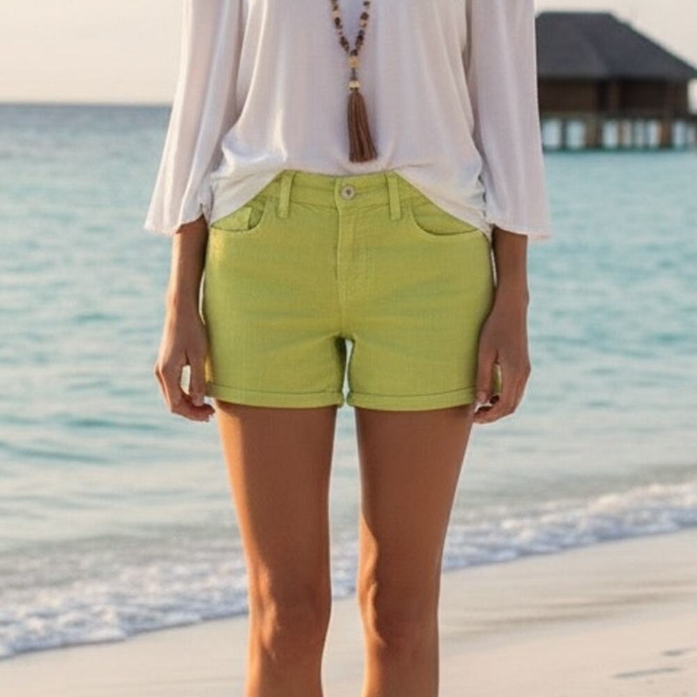 Pilcro & the Letterpress Yellow 6"  Denim Shorts 27